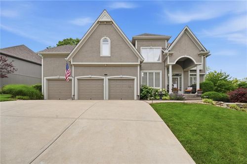 20733 W 92nd St, Lenexa, KS, 66220-3442 | Card Image