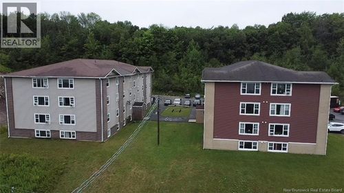30 Dunns Crossing Rd, Fredericton, NB, E3B2A4 | Card Image