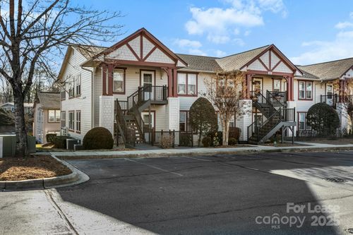2302 Deermouse Way, Hendersonville, NC, 28792-7402 | Card Image