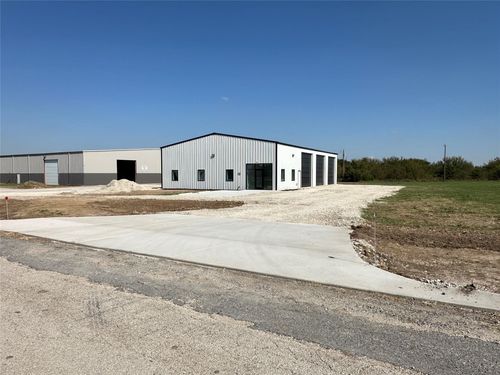 1704 Westaire Dr, Gainesville, TX, 76240-1741 | Card Image