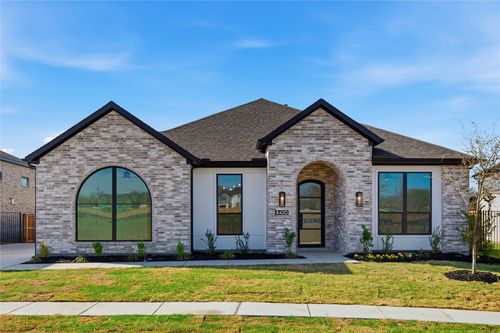 8420 Livi St, North Richland Hills, TX, 76182-8385 | Card Image