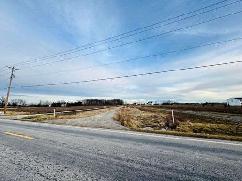 2112 Horseshoe Rd, Delaware, OH, 43015-4432 | Card Image