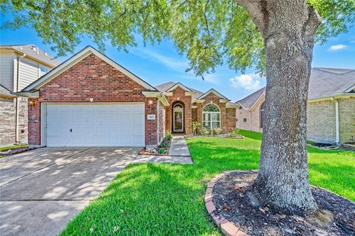 11843 Leaf Oak Dr, Houston, TX, 77065-5224 | Card Image