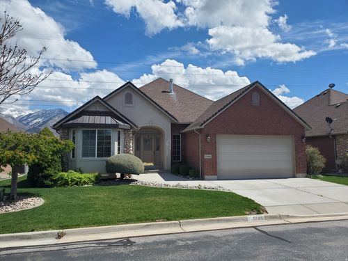 5586 S 250 E, Washington Terrace, UT, 84405-7146 | Card Image