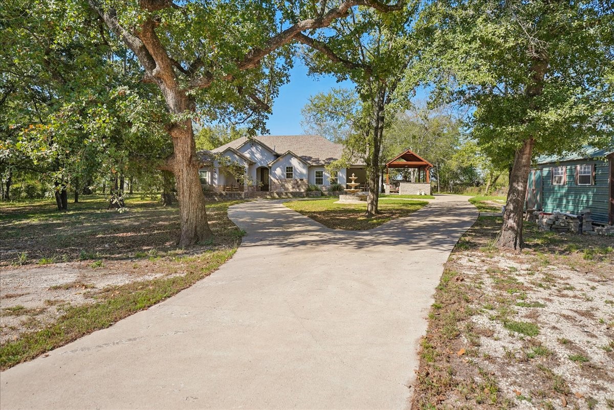 Residential Lease in Quinlan 3