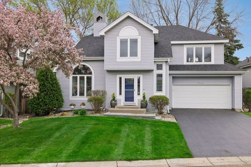 15650 17th Ave N, Plymouth, MN, 55447-2498 | Card Image