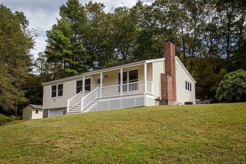 84 Browns Bridge Rd, Tolland, CT, 06084-2016 | Card Image