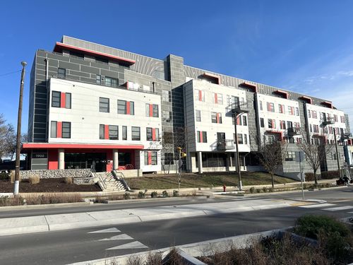 apt-420-1900 12th Ave S, Nashville, TN, 37203-5487 | Card Image