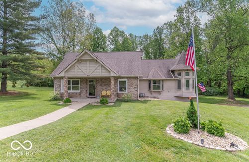 1409 Northview Dr, Martinsville, IN, 46151-6198 | Card Image