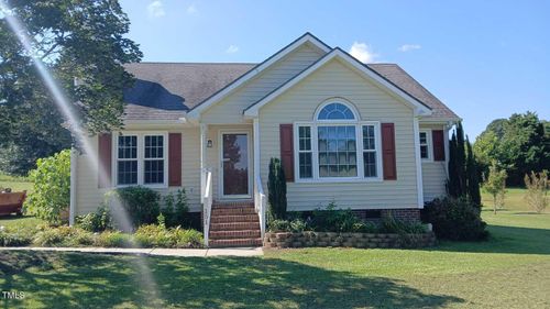 151 Winchester Ave, Coats, NC, 27521-9648 | Card Image