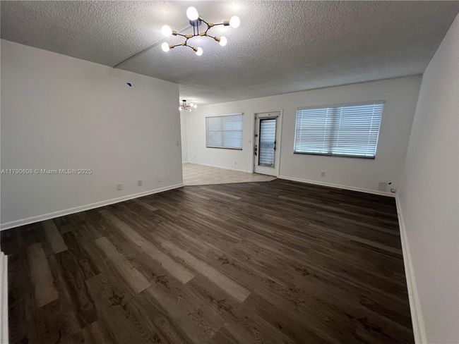 3089 - 3089 Yarmouth E, Condo with 2 bedrooms, 2 bathrooms and null parking in Boca Raton FL | Image 7