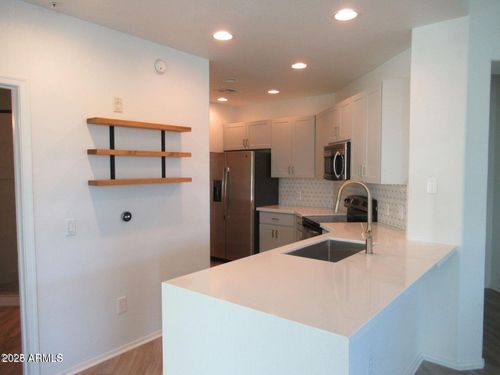 2011-11640 N Tatum Blvd, Phoenix, AZ, 85028-1679 | Card Image
