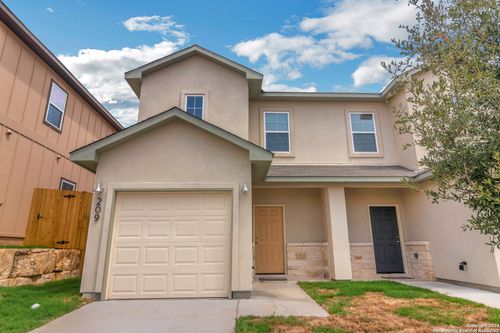 203 Peruna, Marble Falls, TX, 78654 | Card Image