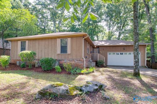 10107 Versailles Drive, Huntsville, AL, 35803 | Card Image