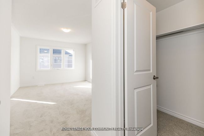 21 Daffodil Rd, House attached with 4 bedrooms, 3 bathrooms and 1 parking in Minesing ON | Image 30