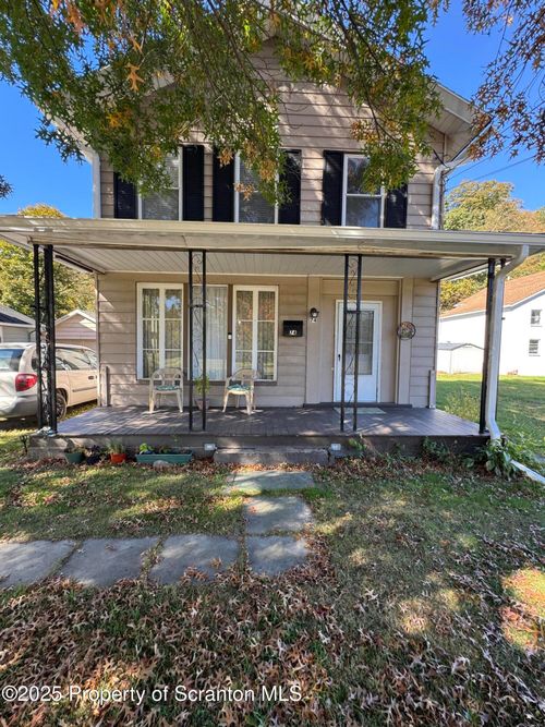 74 N Susquehanna Ave, Shickshinny, PA, 18655-1314 | Card Image