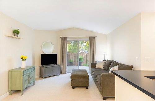 unit-231-3555 Grove St, Lemon Grove, CA, 91945-1840 | Card Image