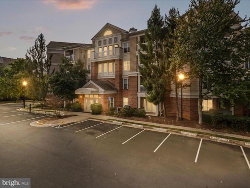 apt-219-12913 Alton Sq, HERNDON, VA, 20170-5888 | Card Image