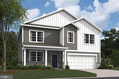 24 Dahlia Ln, TOMS RIVER, NJ, 08753-2318 | Card Image