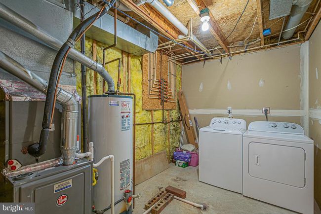 3916 Maximilian Ct, Townhouse with 3 bedrooms, 2 bathrooms and null parking in FAIRFAX VA | Image 34