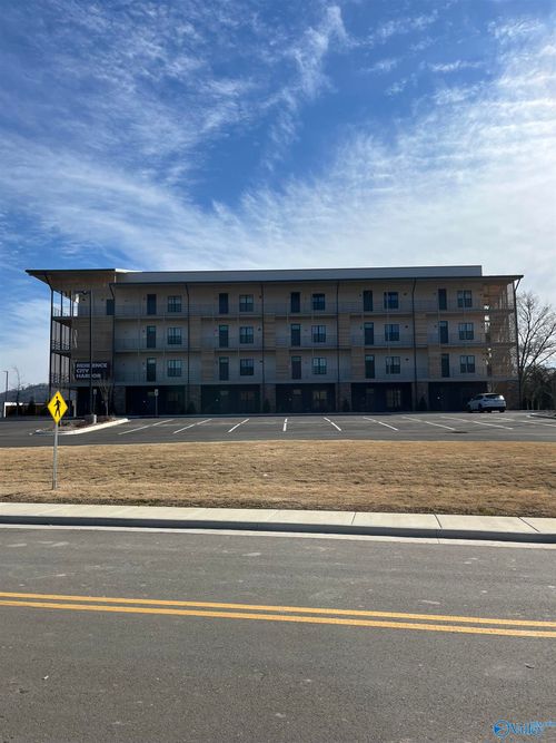 304-2699 Paddle Wheel Drive, Guntersville, AL, 35976 | Card Image