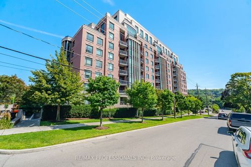 512-30 Old Mill Road, Etobicoke, ON, M8X0A5 | Card Image