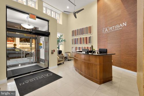 apt-815-915 E St Nw, WASHINGTON, DC, 20004-2018 | Card Image