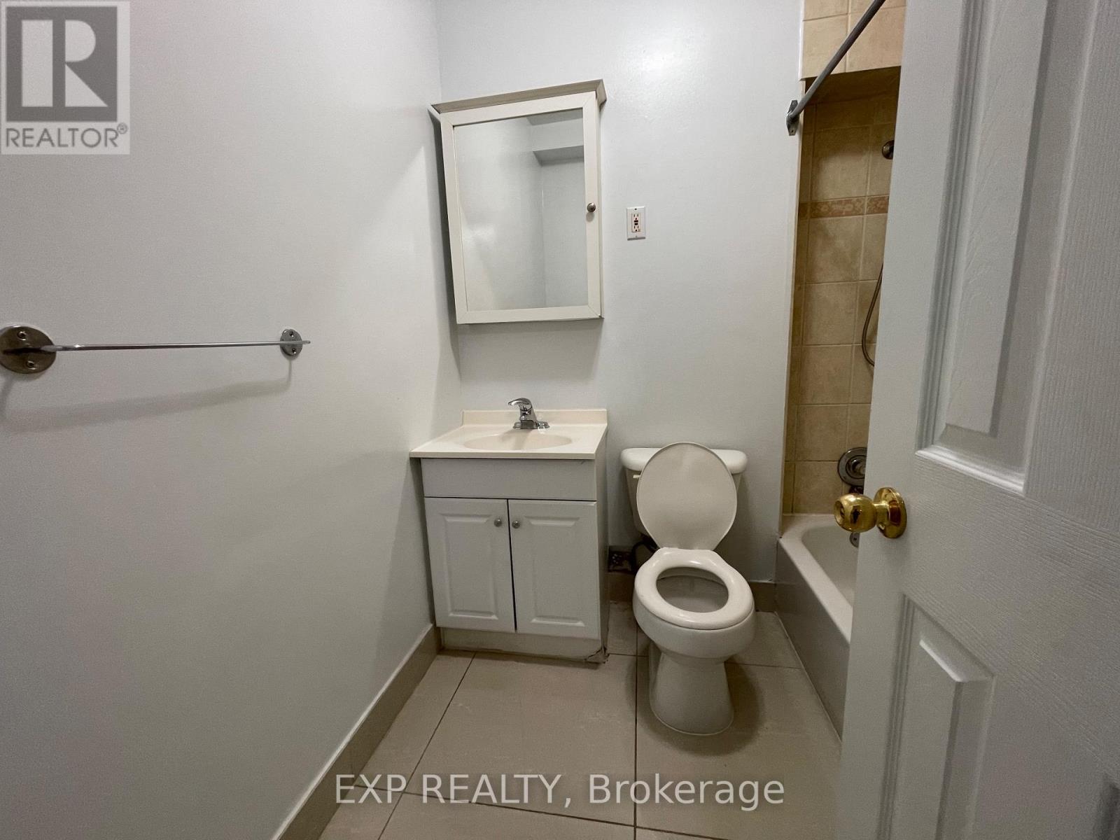 Residential Lease in Mississauga (Port Credit) 5