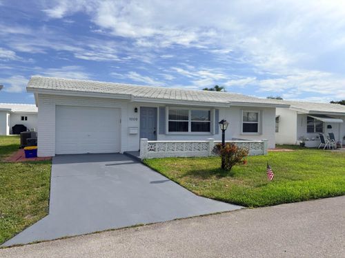 1009 Sw 3rd Way, Boynton Beach, FL, 33426 | Card Image