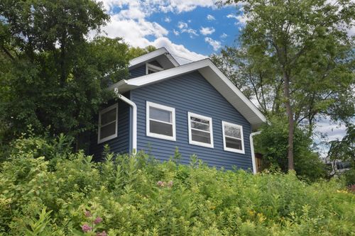 1604 E North St, Waukesha, WI, 53188-3838 | Card Image