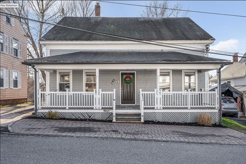 197 High St, Jefferson, MA, 01522-1422 | Card Image