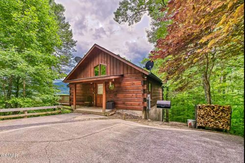 1227 Bear Paw Ridge Way, Sevierville, TN, 37862 | Card Image