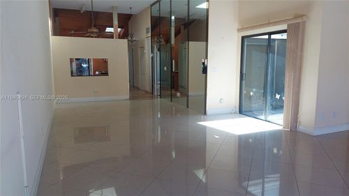 2675-2675 S Parkview Dr, Hallandale, FL, 33009 | Card Image