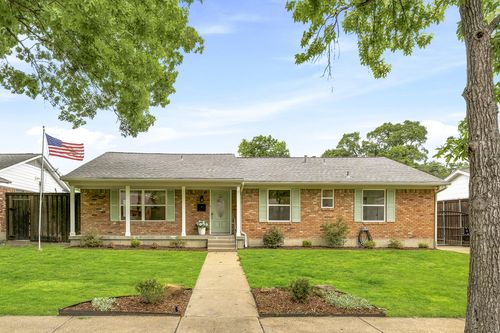 10419 Royalwood Dr, Dallas, TX, 75238-2232 | Card Image