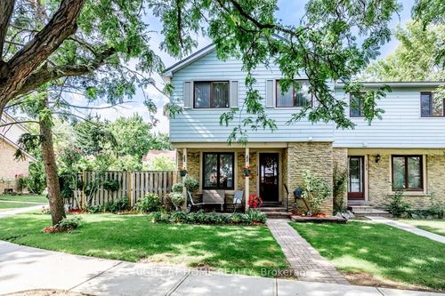 124-6540 Falconer Dr, Mississauga, ON, L5N1M1 | Card Image