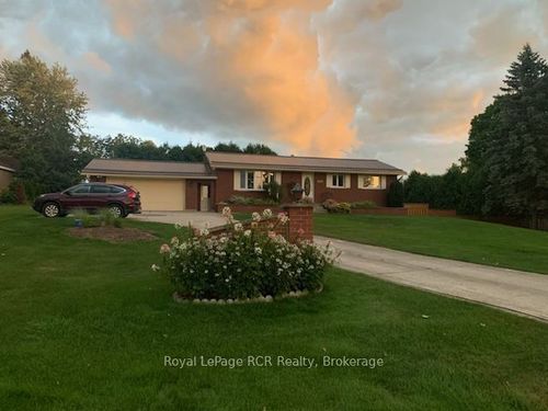 109 Crawford St, Chatsworth, ON, N0H1G0 | Card Image