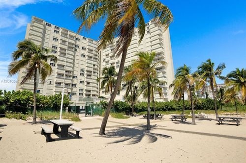 310-750 N Ocean Blvd, Pompano Beach, FL, 33062-4644 | Card Image