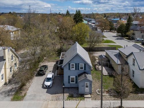 143 Colborne St W, Orillia, ON, L3V2Z1 | Card Image