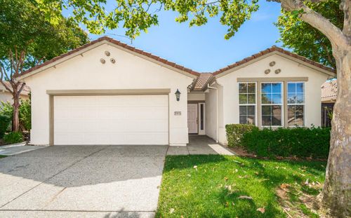 3915 Coldwater Dr, Rocklin, CA, 95765-5622 | Card Image
