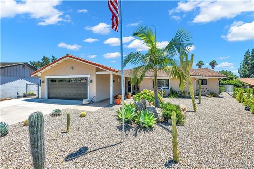 1449 Rimrock Dr, Escondido, CA, 92027-1118 | Card Image