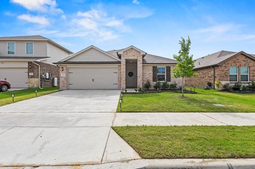 4013 Pinebluff Ln, Princeton, TX, 75407-4581 | Card Image