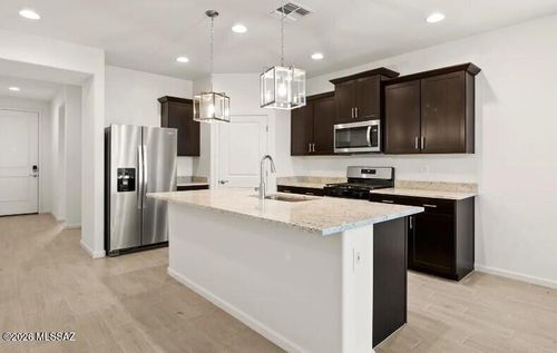 5129 W Bowen House Road, Tucson, AZ, 85757 | Card Image