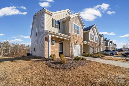 5044 Moss Pine Way, Tega Cay, SC, 29708-8717 | Card Image