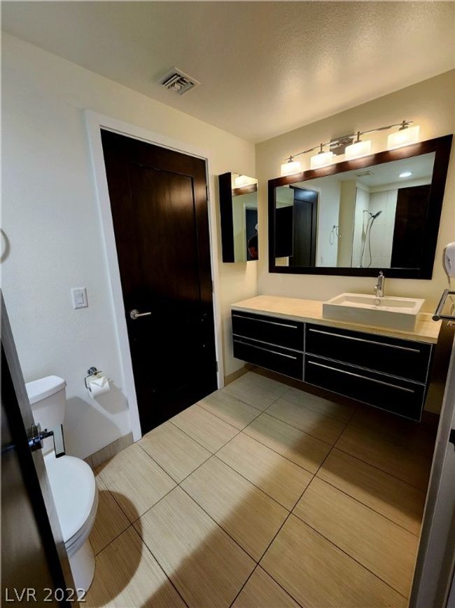323 - 8925 W Flamingo Rd, Condo with 2 bedrooms, 2 bathrooms and null parking in Las Vegas NV | Image 22