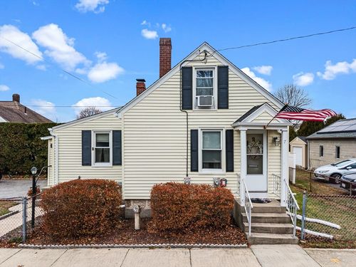 7 Winter St, New Bedford, MA, 02740-2169 | Card Image