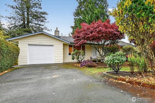 20721 81st Ave W, Edmonds, WA, 98026-6717 | Card Image