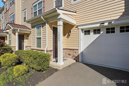 1905 John Deere Ln, Monroe, NJ, 08831-6828 | Card Image