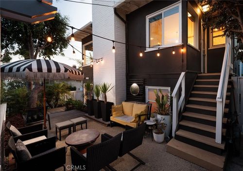 31907 9th Ave, Laguna Beach, CA, 92651-6804 | Card Image
