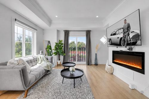 31-9211 Mckim Way, Richmond, BC, V6X0T1 | Card Image