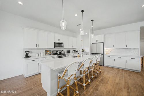 22618 E Roundup Way, Queen Creek, AZ, 85142-0411 | Card Image